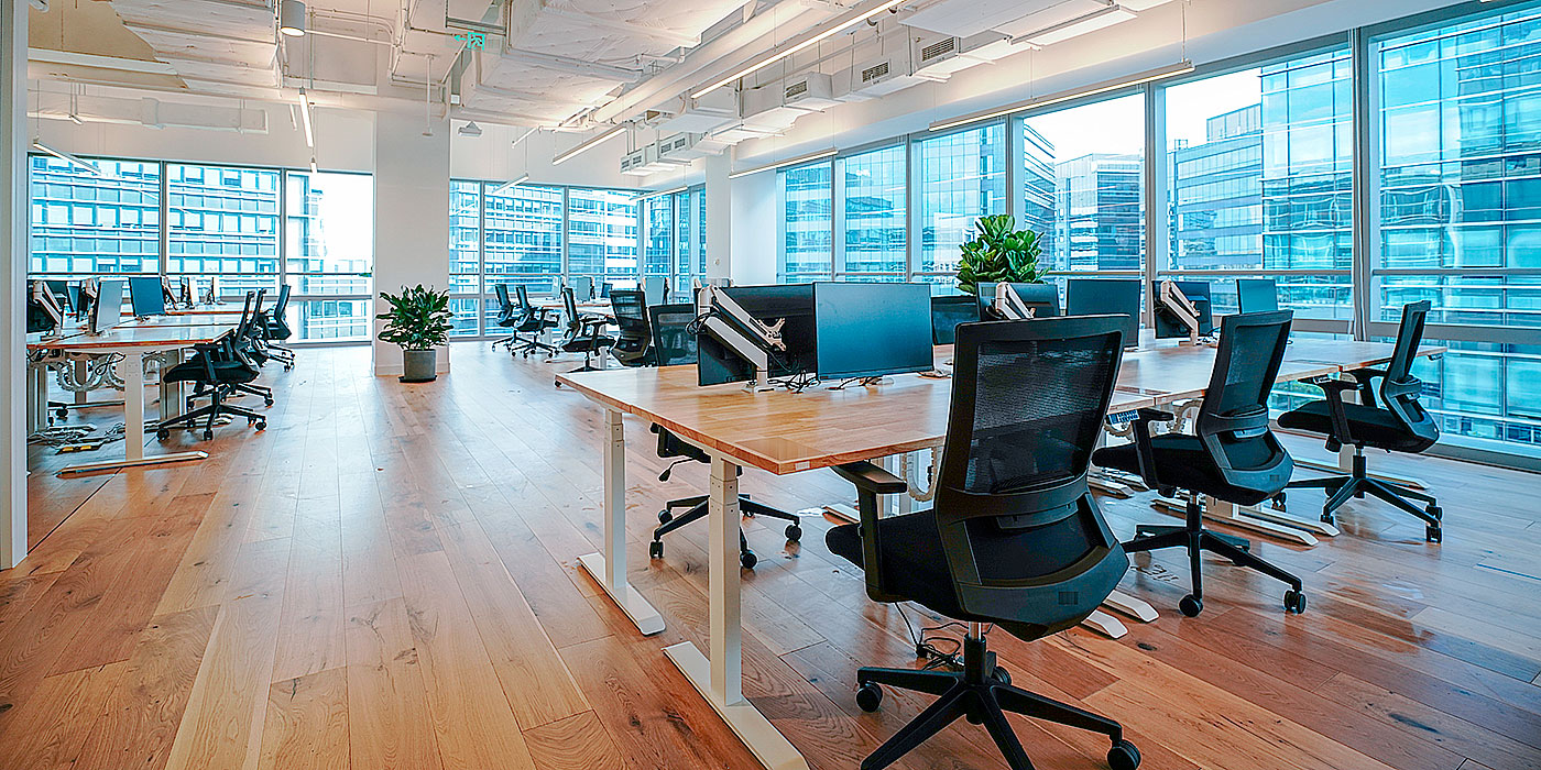 فاصله میز کارمندان از هم چقدر باید باشد؟