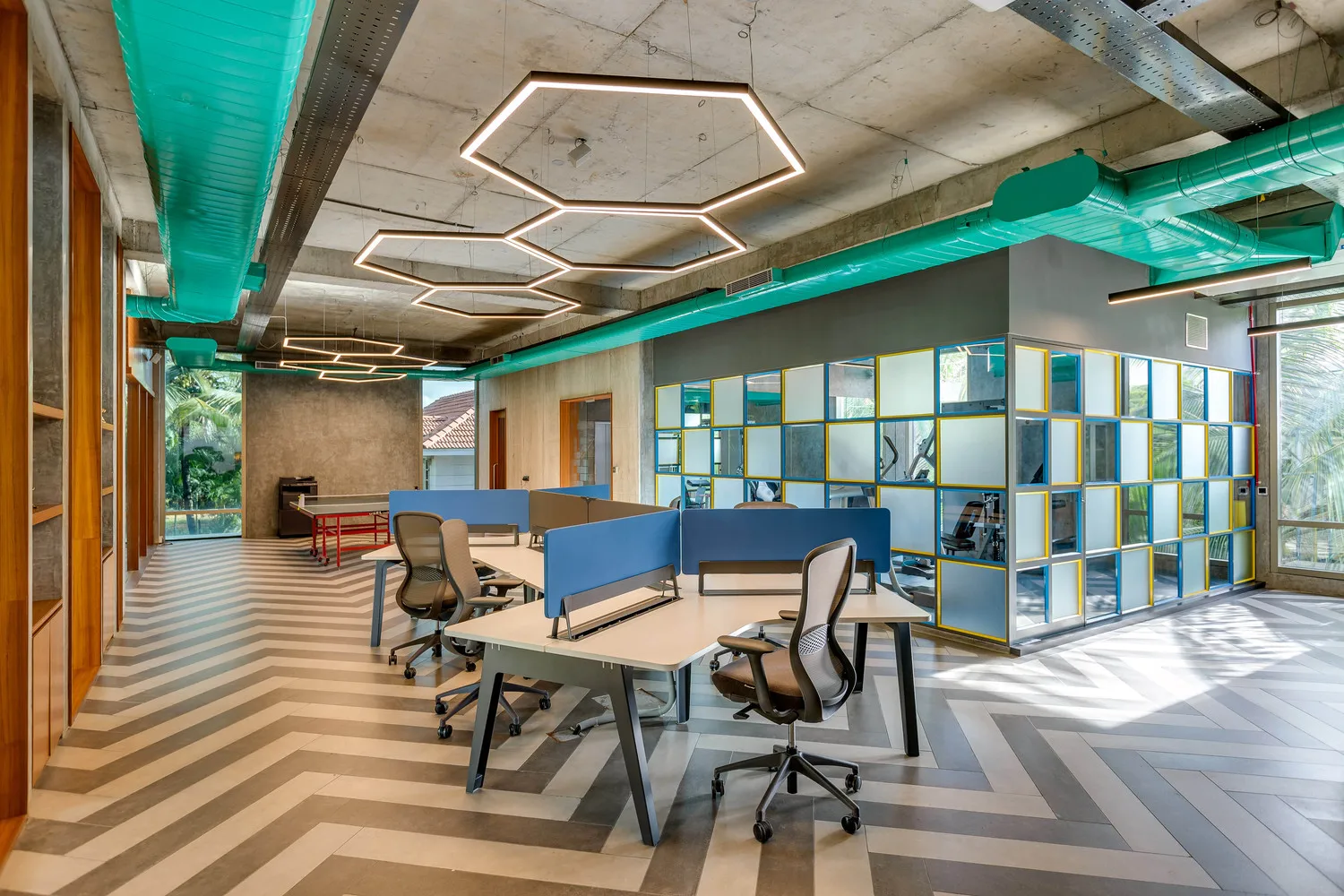 نورپردازی دفتر کار